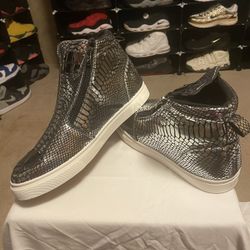 Fashion Zipper Men’s Sneakers, Silver Crocodile design,  Sparkle Men’s 12