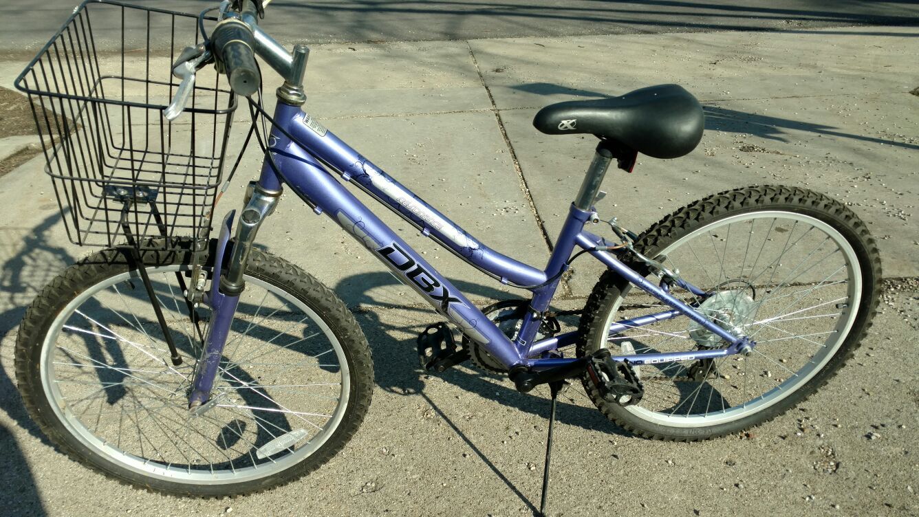 Girls 24 inch Resonance DBX bike from Dicks Sporting Goods