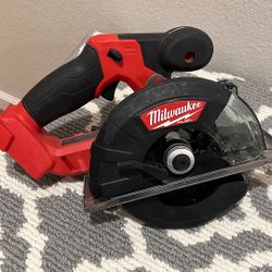 Milwaukee Metal Saw