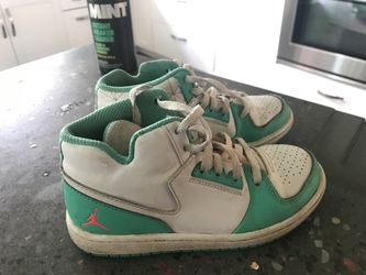Kids Air Jordan sneakers size 13 child