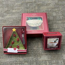 CHRISTMAS PLATES - $20 /ALL