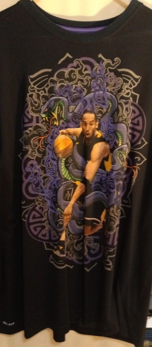 Kobe Bryant Collectible Dri-fit T-shirt Orig.