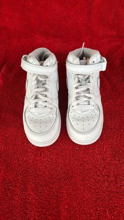 Pre-owned Air Force 1 Size 2 Y