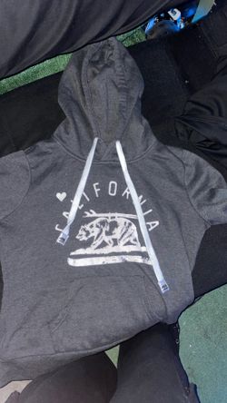 California Love sweater 