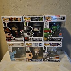 Funko Pops New In Box $10 Each,Funko Bobble Heads 2014 Buddy Elf, 2013 Anchorman Ron Burgundy Play Phrases Batteries Not Included $20 Each 