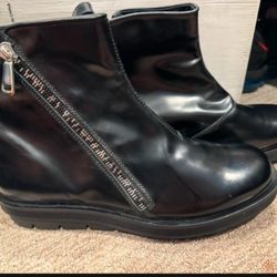 Men’s Boot Size 10 