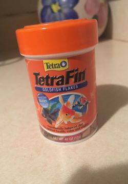 Tetra Fin Goldfish Flakes