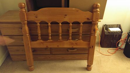 Twin size solid pine head board