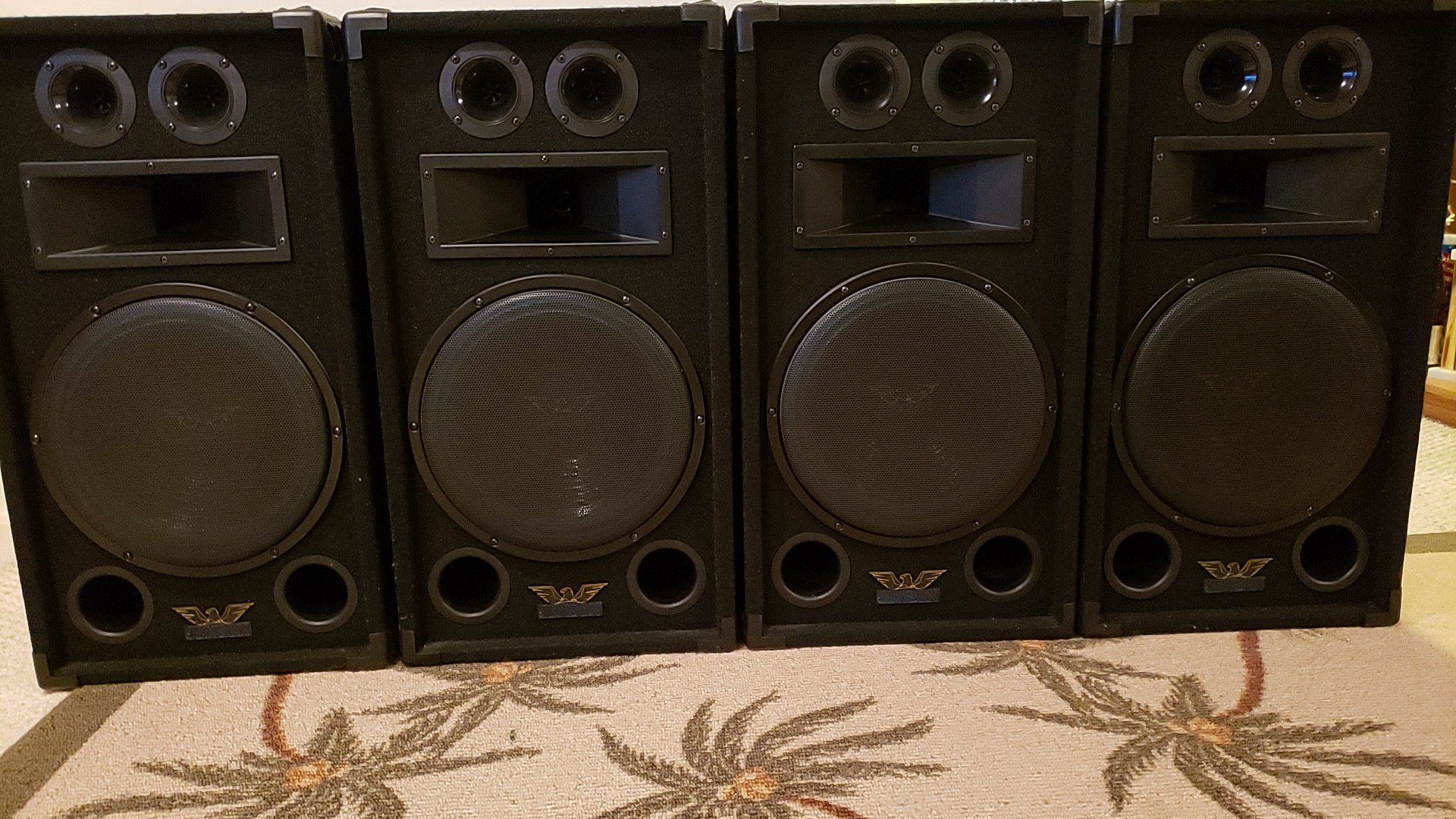 2 Jensen JP 1300 400watts speakers for sale, 2 already sold, only 2 left