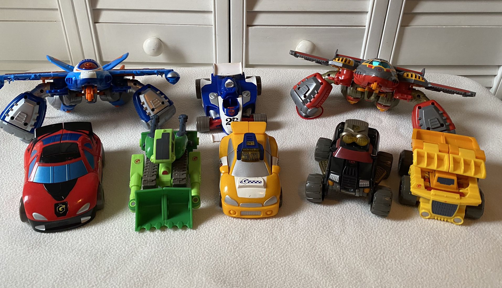 2002-2004 Hasbro Transformers X 8