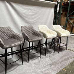 $85.00 for 2!!! New Set of 2 Velvet Fabric 26” Kitchen Counter Height Bar Stools (White or Grey)