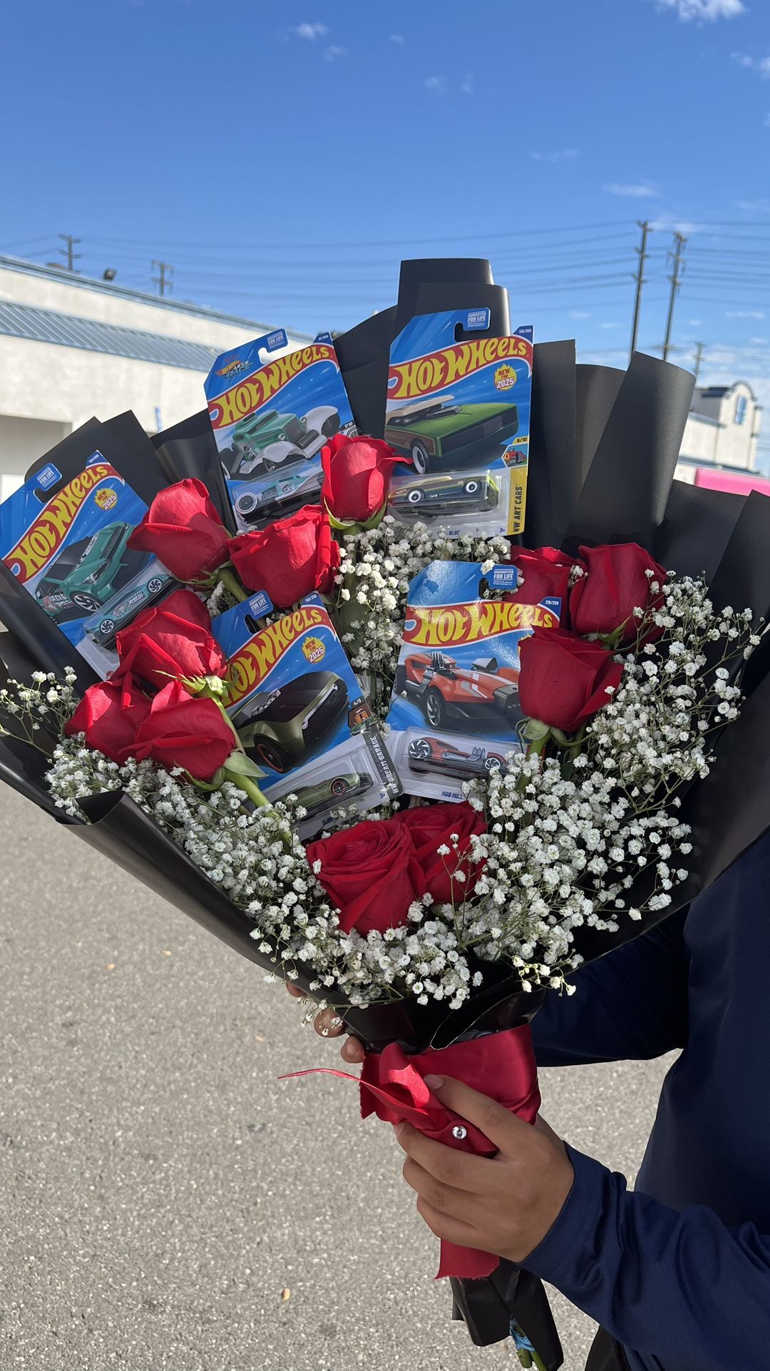 Bouquet with hot wheels