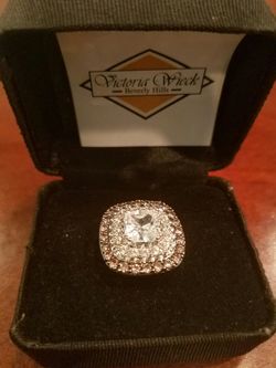 Absolute Cushion Cut Ring