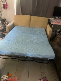 Sofa cama buenas condiciones 👌