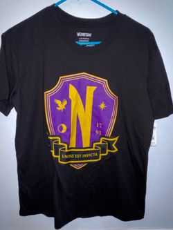 New Wednesday Juniors Girls Black T Shirt Size 11/13