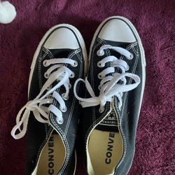 6.5 Low Top Converse Women’s