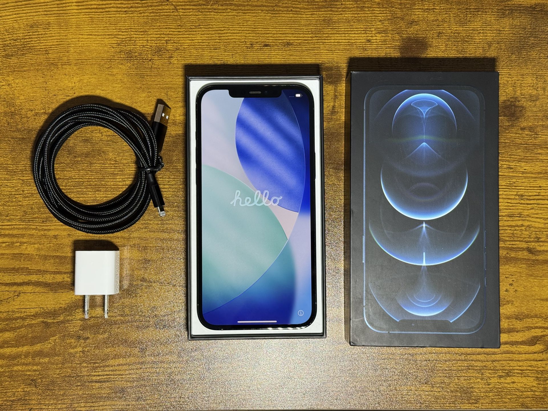 iPhone 12 Pro Max – 256GB – Unlocked (Great Condition!)