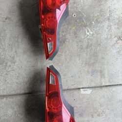 2008 Infiniti G37 Coupe Rear Tail Light Assembly 