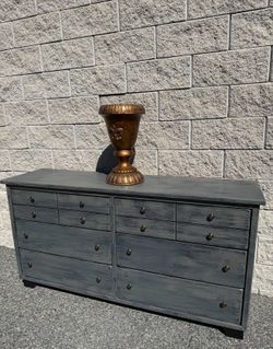 Decorative cup