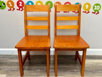 Children’s Wooden Chair Set