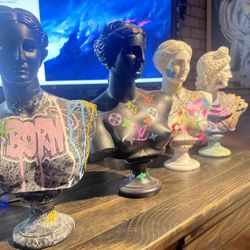 Modern Art Statues