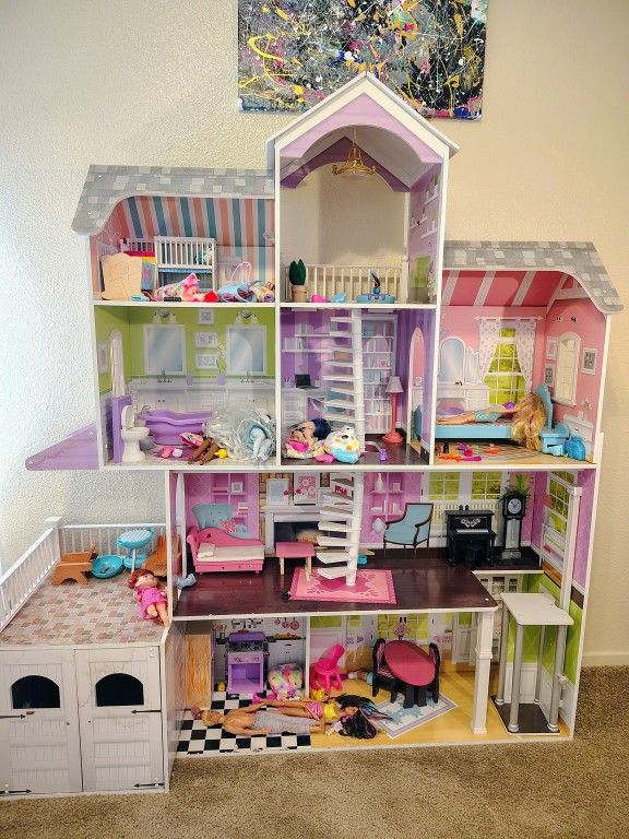 4 Story Barbie House