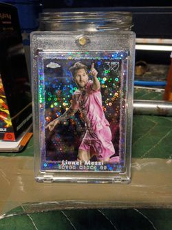 Lionel Messi Topps Chrome Disco Refractor