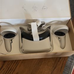 Like new oculus two