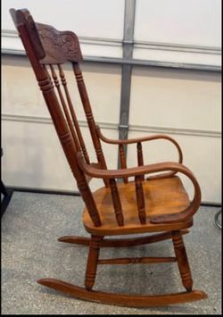 Traditional Solid Wood Rocking Chair with Carved Back