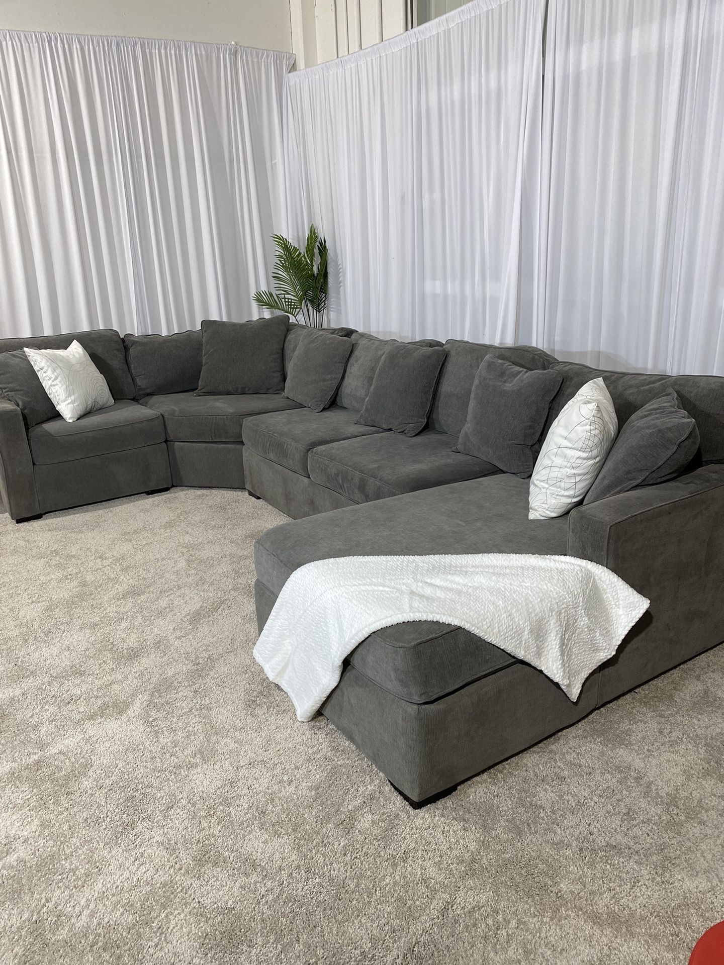 Large 4 Piece Sectional Couch