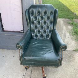 Beautiful Green Chair 