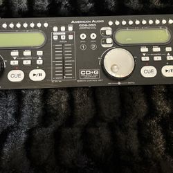 American Audio CDG-350 Display Controller -   Protector sheets still on glass part of unit