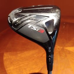 Titleist TSi3 RH Stiff Driver W/ Headcover 