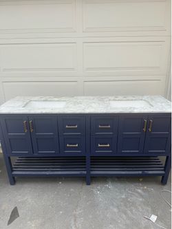 Double Vanity