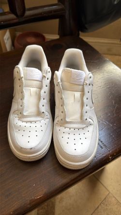 Nike air force 1 low triple white