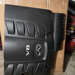 Cover De Motor Infiniti Qx80, V8 2013-2020