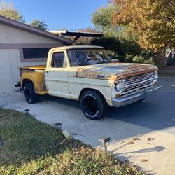Ford 68’ 100