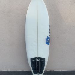 Surfboard Twin COLE 5’ 8”