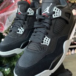 Jordan Retro 4 Black Canvas 
