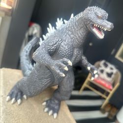 Large Godzilla  2020 Toho Monsterverse