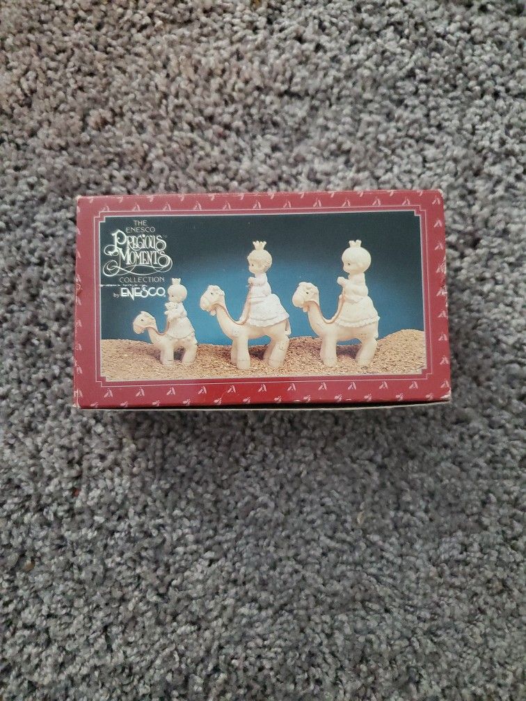 Enesco Precious Moments Miniature Pewter Nativity-They Followed The Star- 1990

