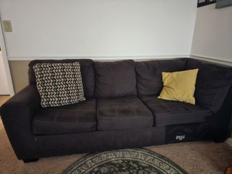 Must Go! Couch