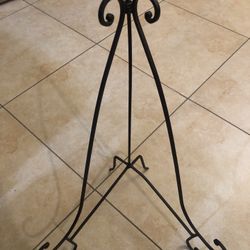 Wrought Iron Black Easel Picture Frame Art Display Stand 16” Tall