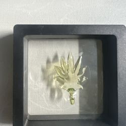 Jebb Leaf Pendant 