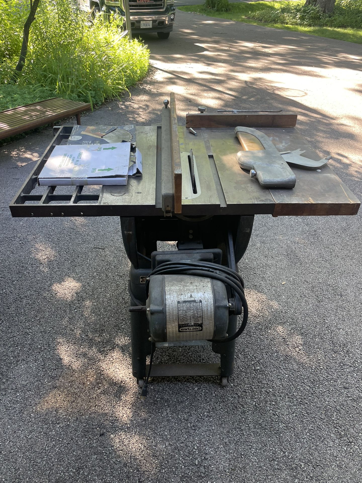 Vintage Craftsman Table Saw