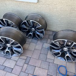 20s Silverado Wheels