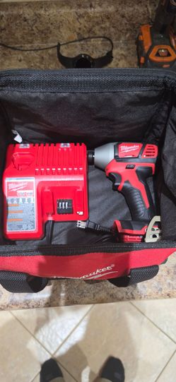 Milwaukee 1/4" hex Impact Driver M18 2026 2656-20