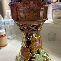 Rapuzel candle holder
