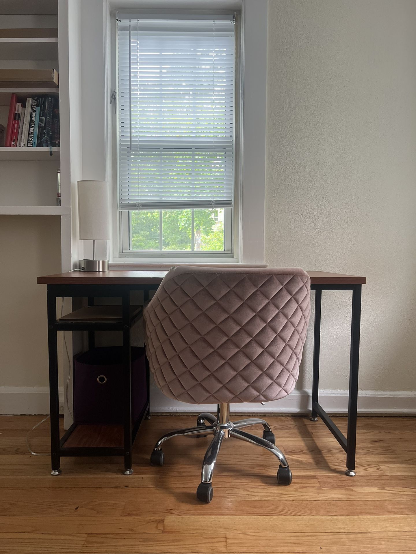Sturdy Desk — Available NOW For Pickup In Sommerville!