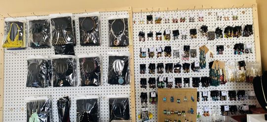 Joyería Echa A Mano Pedrería En Cristal 